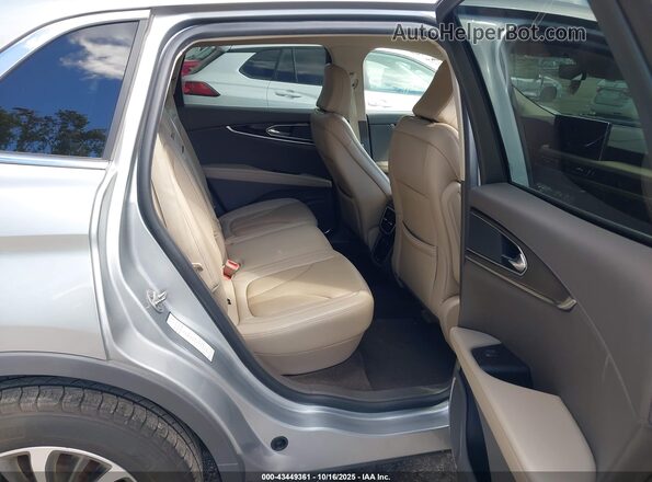 2LMPJ6K98PBL05913 2023 LINCOLN NAUTILUS Silver 