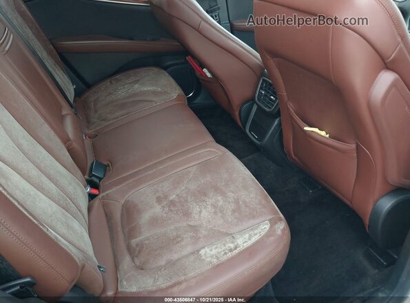 2LMPJ6LR0JBL26437 2018 LINCOLN MKX White Vista de la etiqueta del VIN