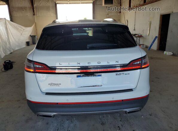 2LMPJ8K93LBL30790 2020 LINCOLN NAUTILUS White Vista trasera
