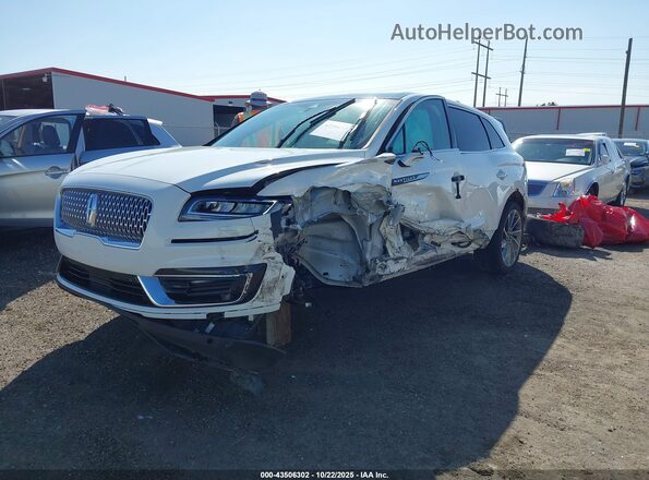 2LMPJ8K95LBL02473 2020 LINCOLN NAUTILUS White Vista tres cuartos delantera izquierda