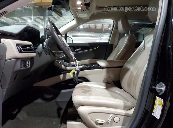 2LMPJ8K98NBL04737 2022 LINCOLN NAUTILUS Black Front interior view