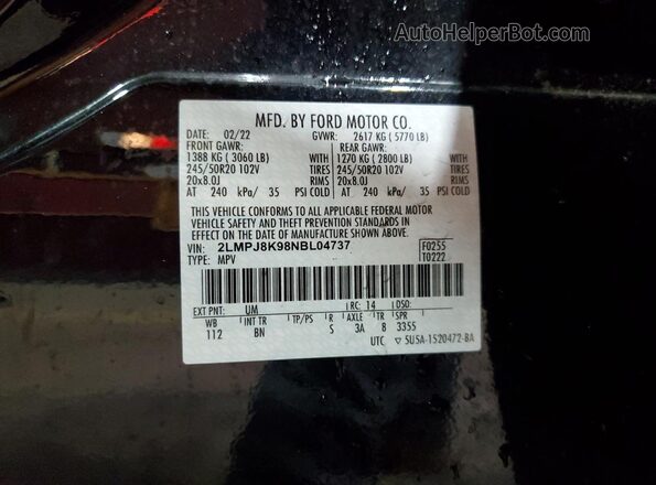 2LMPJ8K98NBL04737 2022 LINCOLN NAUTILUS Black 360 interior view