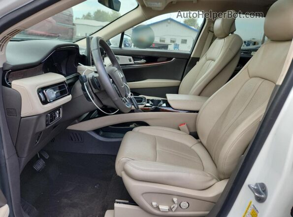 2LMPJ8KP4PBL12545 2023 LINCOLN NAUTILUS White Vista interior delantera