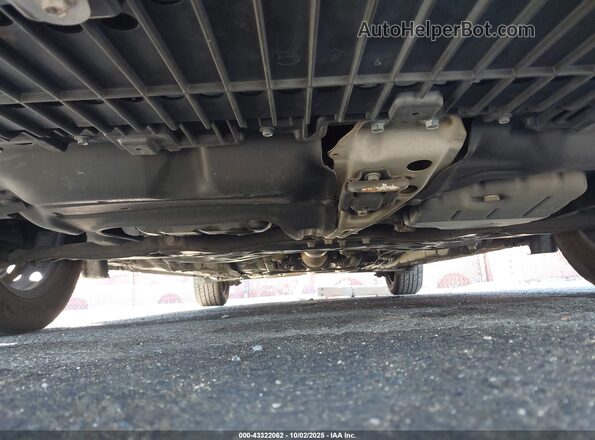 2T1BURHE3JC066597 2018 TOYOTA LL Silver 