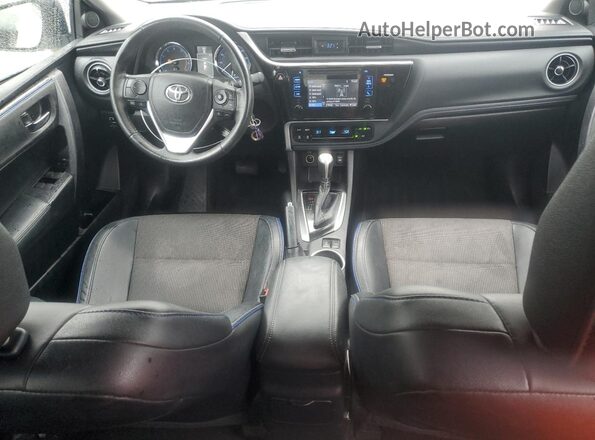 2T1BURHE4HC838485 2017 TOYOTA LL White Առջևի վահանակի տեսք