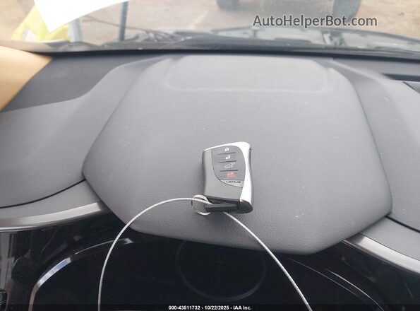 2T2ADCAZ0SC030515 2025 LEXUS NX 250 White Widok deski rozdzielczej