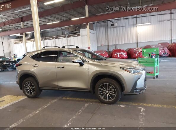 2T2AKCEZ7RC018534 2024 LEXUS NX 350H Gray Vista interior de 360 grados