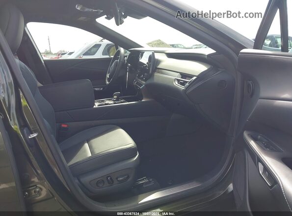 2T2BAMBA9SC058275 2025 LEXUS RX 350 Зеленый Вид салона спереди