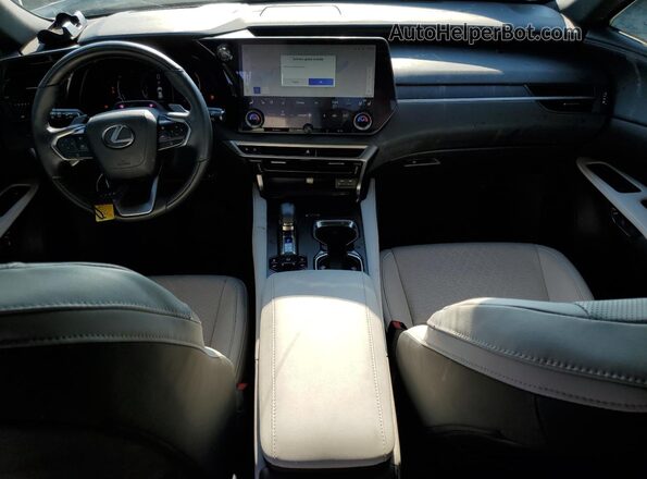 2T2BAMCA1RC051331 2024 LEXUS RX Белый Вид панели приборов