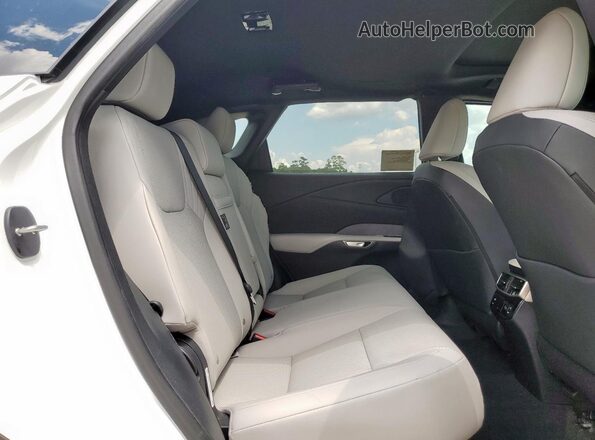 2T2BAMCA4SC103167 2025 LEXUS RX White 