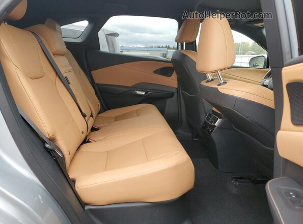 2T2BAMCA5PC005966 2023 LEXUS RX Серебряный Вид задних сидений