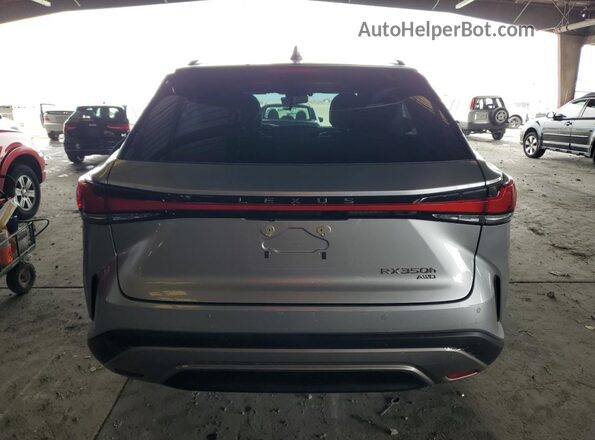 2T2BBMCA0PC002244 2023 LEXUS RX Silver Вид ззаду