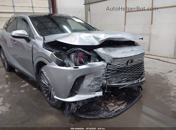 2T2BBMCA2PC018896 2023 LEXUS RX 350H Серебряный Вид спереди