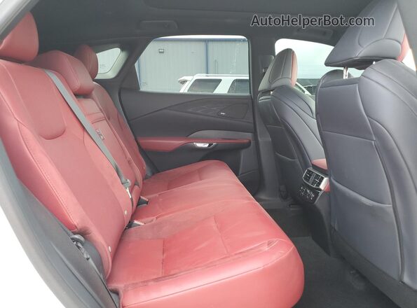 2T2BCMEA6PC010505 2023 LEXUS RX White Vista de los asientos traseros