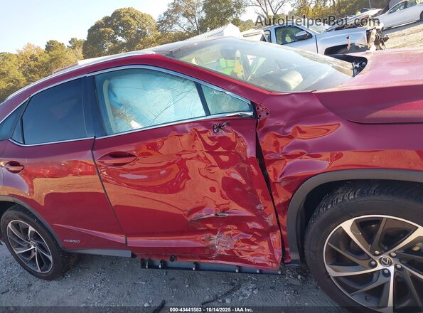 2T2BGMCA4JC022764 2018 LEXUS RX 450H Red Widok z przodu