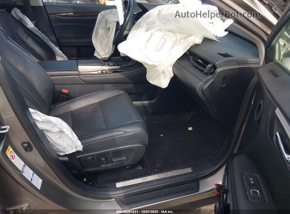 2T2BZMCA4HC059608 2017 LEXUS RX 350 Gray Front interior view