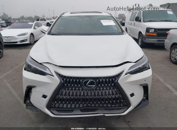 2T2GGCEZ2SC079582 2025 LEXUS NX 350 White Вид панелі приладів