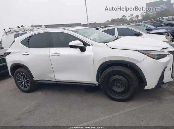 2T2GGCEZ2SC079582 2025 LEXUS NX 350 White Вид щитка приладів
