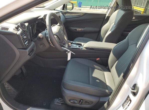 2T2GGCEZ8SC092224 2025 LEXUS NX White Вид салону спереду