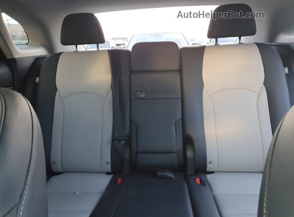 2T2HGMDA0NC073726 2022 LEXUS RX White Rear seats view