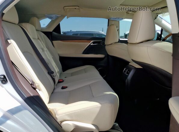 2T2HZMAA4LC161867 2020 LEXUS RX White Vista interior trasera