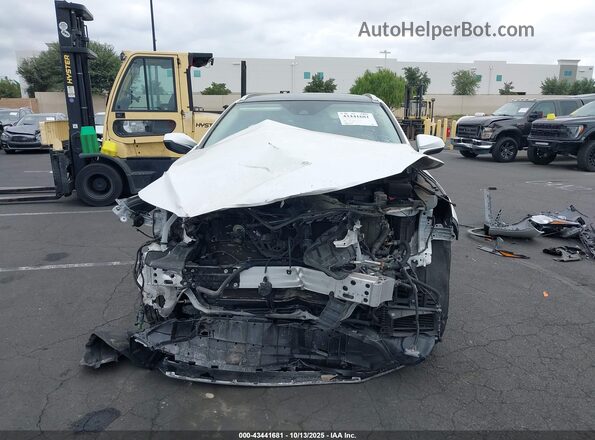 2T2JGMDA8LC045333 2020 LEXUS RX 450H White Widok wnętrza z tyłu