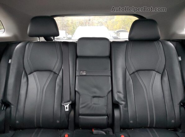 2T2JZMDA0MC262838 2021 LEXUS RX White Widok tylnych siedzeń