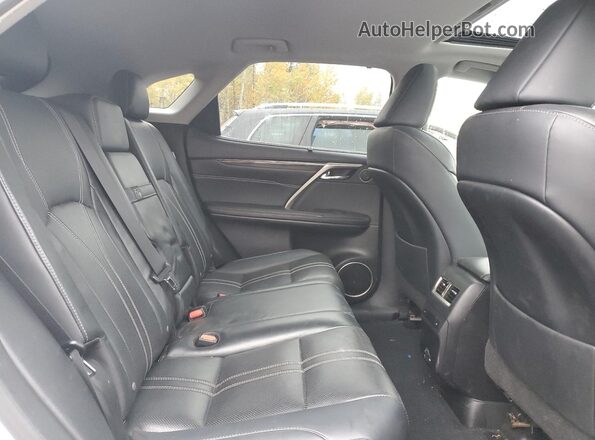 2T2JZMDA0MC262838 2021 LEXUS RX White Widok wnętrza z tyłu