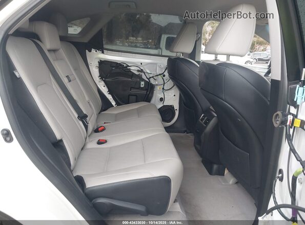 2T2ZZMCA0HC063234 2017 LEXUS RX 350 White Widok naklejki z numerem VIN
