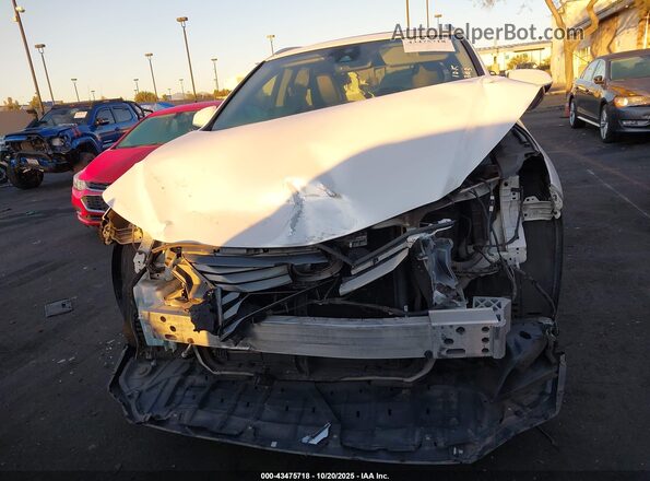 2T2ZZMCA5JC099121 2018 LEXUS RX 350 White Вид задньої частини салону