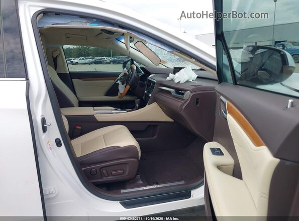 2T2ZZMCA8KC134641 2019 LEXUS RX 350 White Front interior view