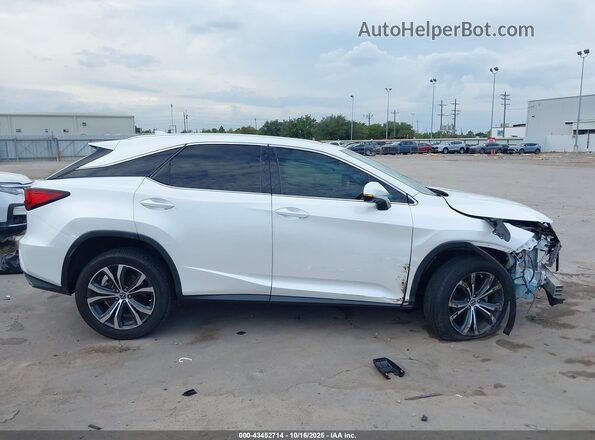 2T2ZZMCA8KC134641 2019 LEXUS RX 350 White 360 interior view