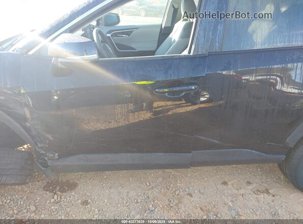 2T3C1RFV6NC174628 2022 TOYOTA LE Black Vista frontal