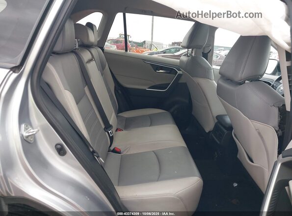2T3C1RFVXLC081513 2020 TOYOTA LE Серебряный Вид наклейки с VIN-кодом