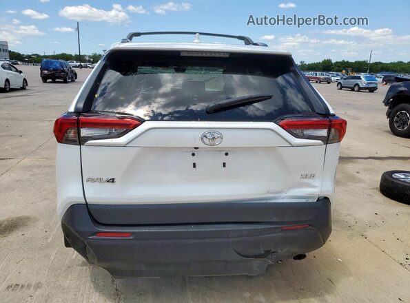 2T3C1RFVXPW282221 2023 TOYOTA LE White Rear view