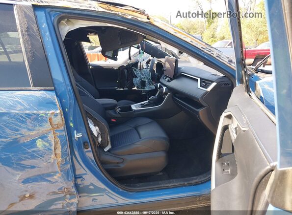 2T3E6RFV0RW052605 2024 TOYOTA RAV4 HYBRID Синий Вид салона спереди