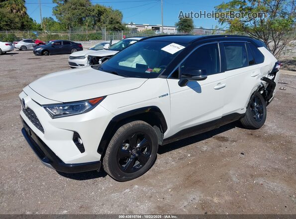 2T3E6RFV2MW016147 2021 TOYOTA RAV4 HYBRID White 