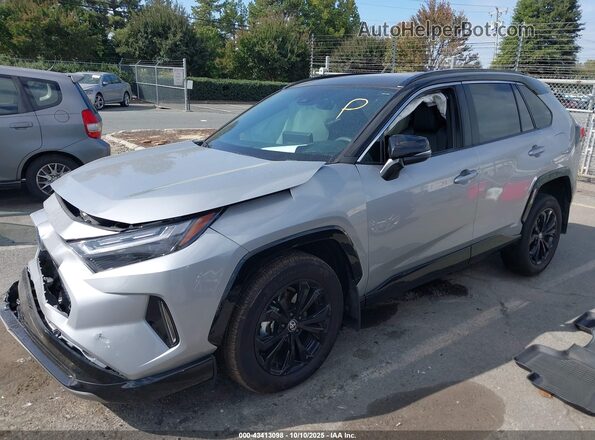 2T3E6RFV8RW072925 2024 TOYOTA RAV4 HYBRID Silver 