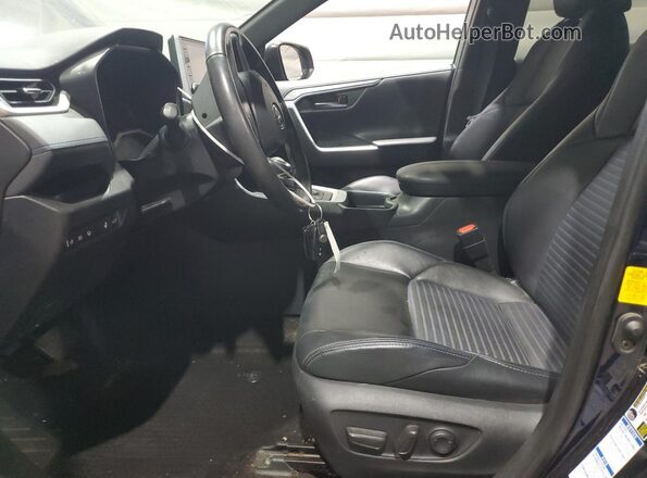 2T3EWRFV0LW062543 2020 TOYOTA RAV4 Blue Front interior view