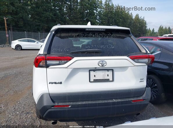 2T3G1RFV5LC067780 2020 TOYOTA LE White 