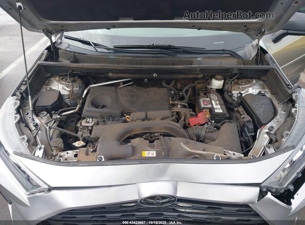 2T3H1RFV4LC050036 2020 TOYOTA LE Silver Widok z tyłu