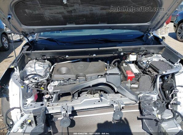 2T3H1RFV8PW278979 2023 TOYOTA LE Silver Widok z tyłu