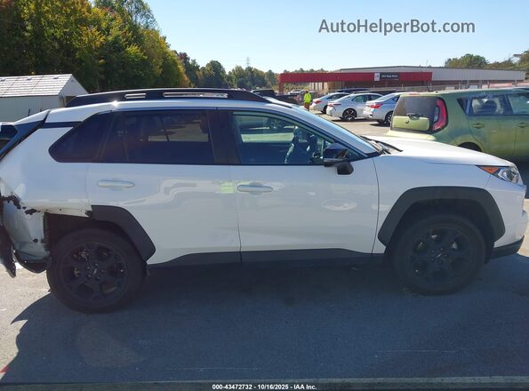 2T3J1RFV7LC072470 2020 TOYOTA RAV4 White Widok wnętrza z tyłu