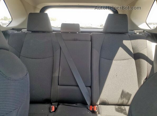 2T3K1RFV1RC277098 2024 TOYOTA LE Gray Vista interior trasera