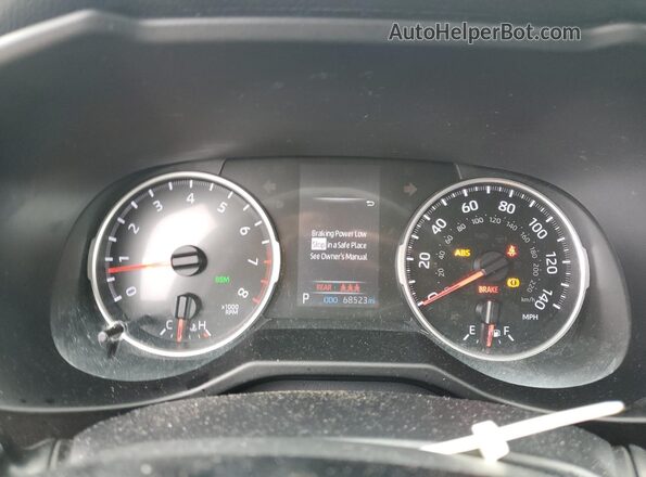 2T3P1RFV1KW076831 2019 TOYOTA LE Белый Вид щитка приборов
