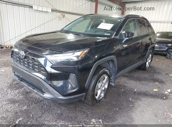 2T3P1RFV1NW324306 2022 TOYOTA LE Black Vista tres cuartos delantera izquierda
