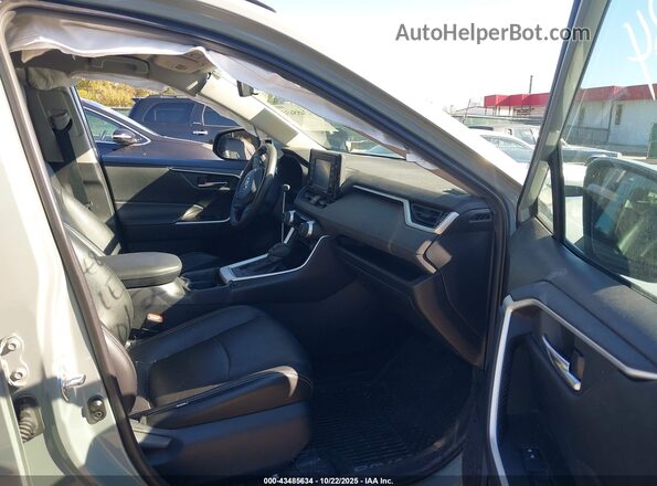 2T3P1RFV6LW089429 2020 TOYOTA LE Gray Front interior view
