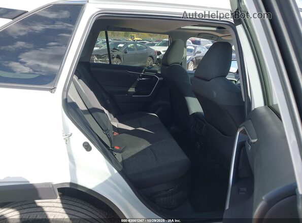 2T3RWRFV7LW073847 2020 TOYOTA LE White 