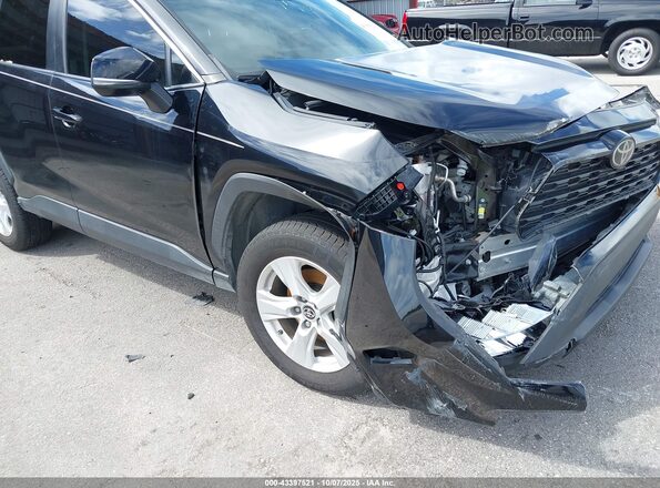2T3W1RFV6MW140652 2021 TOYOTA LE Черный 