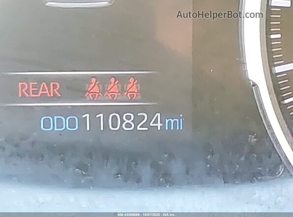 2T3W1RFV7LW070884 2020 TOYOTA LE Белый 